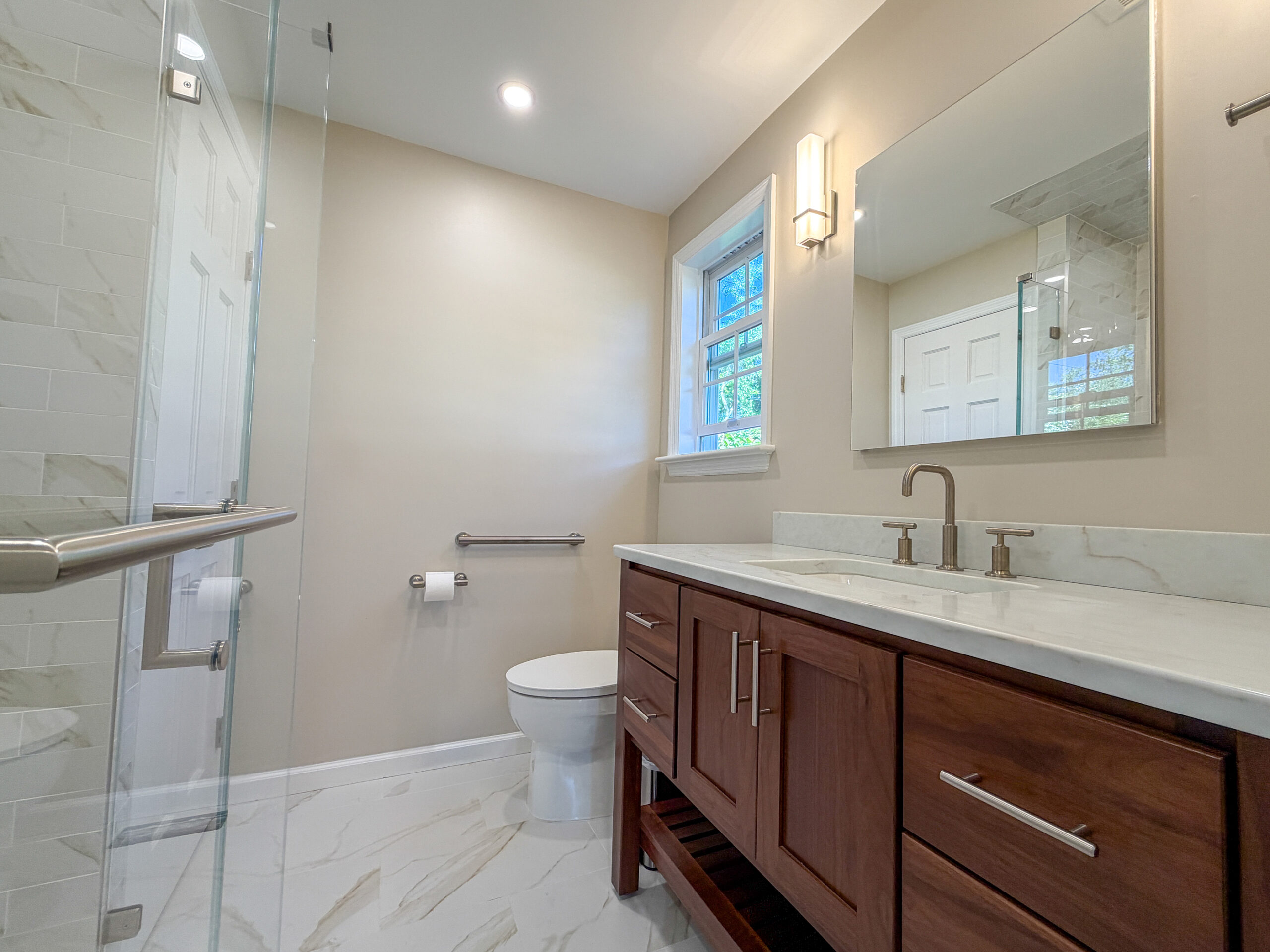 Thornwood-Master-Bathroom